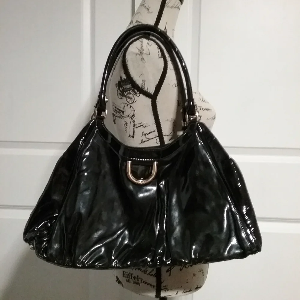 Authentic Gucci Patent Black Purse - Picture 5 of 10